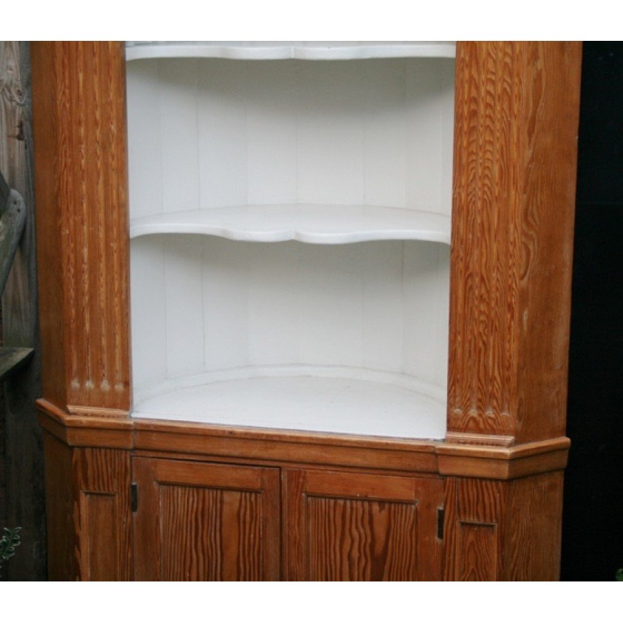 Victorian Pine Pediment Corner